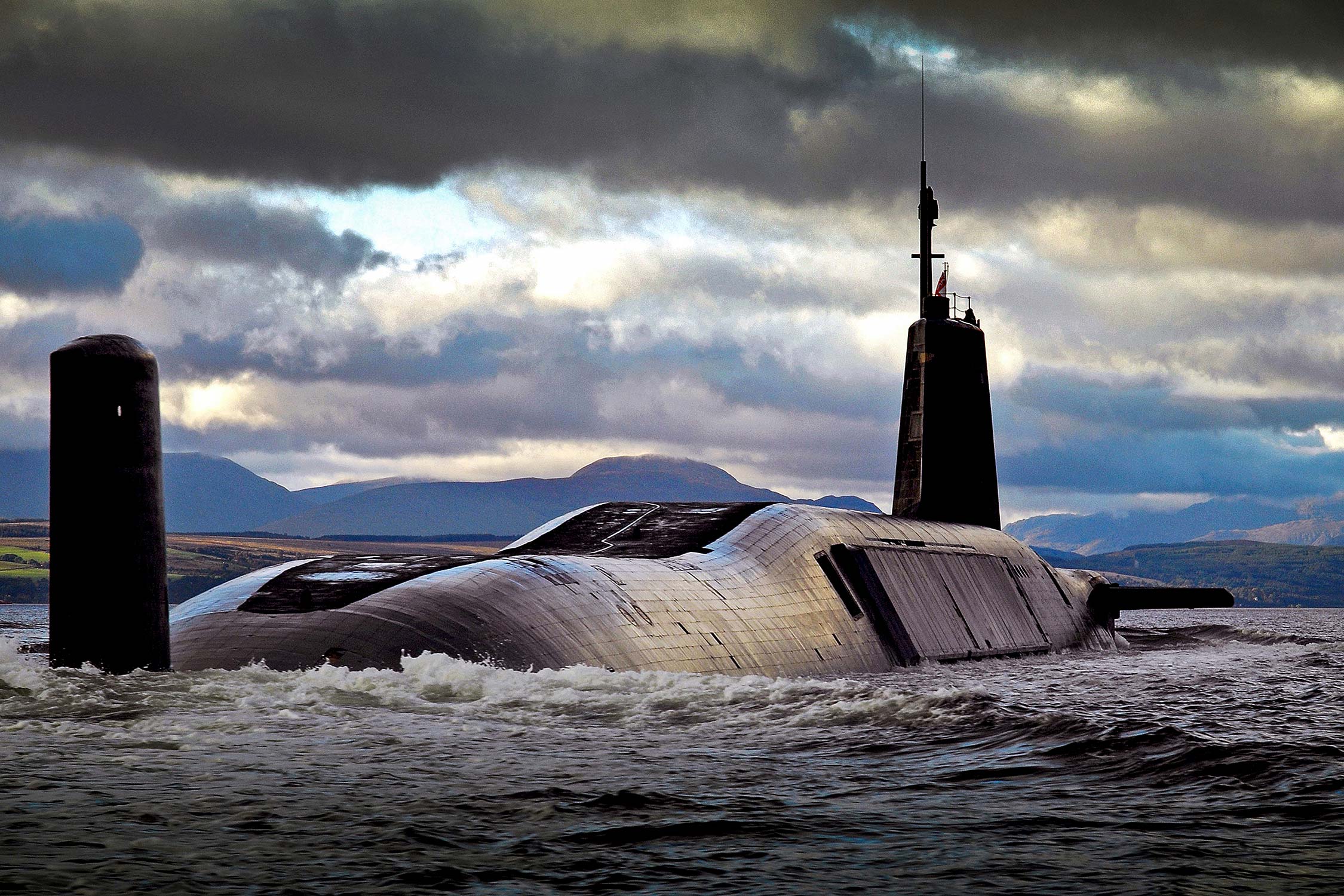 HMS Vengeance, подводная лодка класса Vanguard
