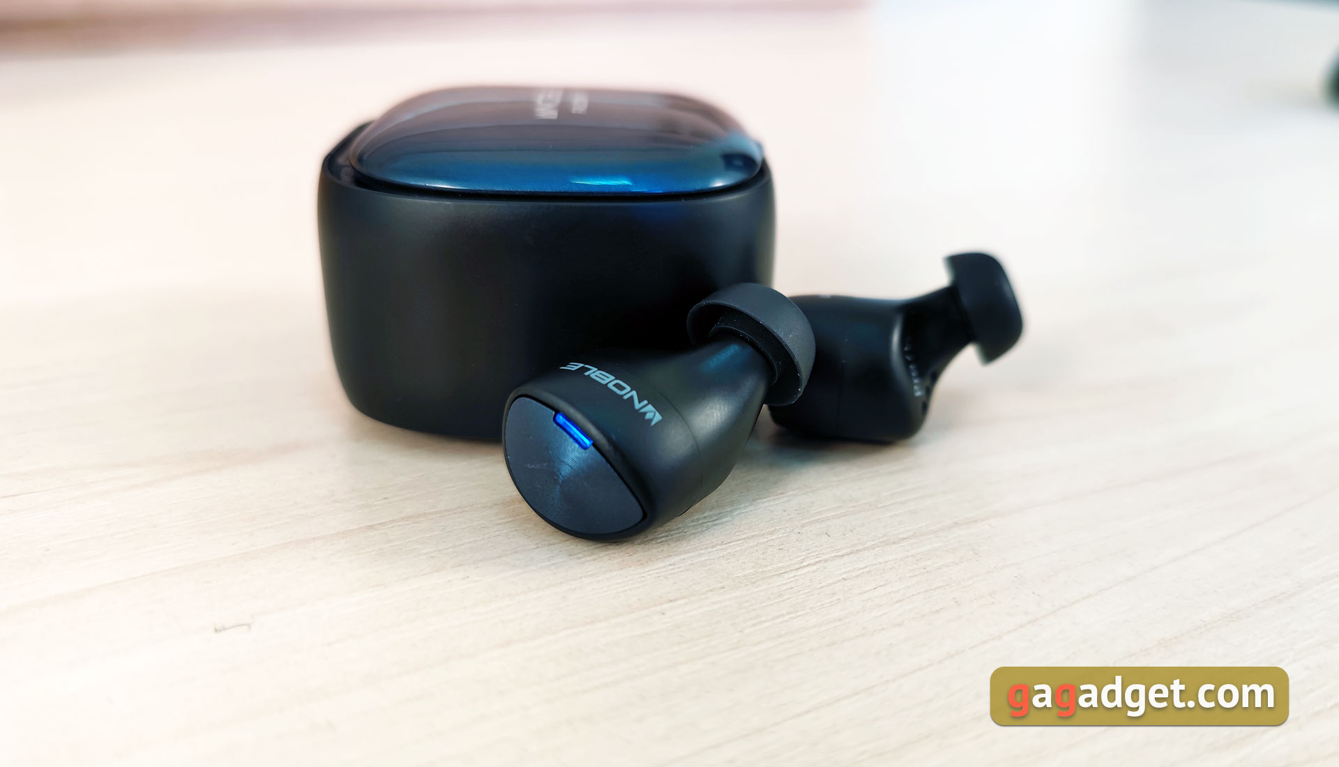 Обзор Noble Audio Falcon Pro: тёплый ламповый беспроводный звук-10