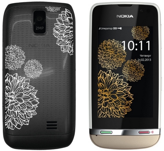 Пора готовиться к 8 марта: дамская линейка тачфонов Nokia Asha Charme-3