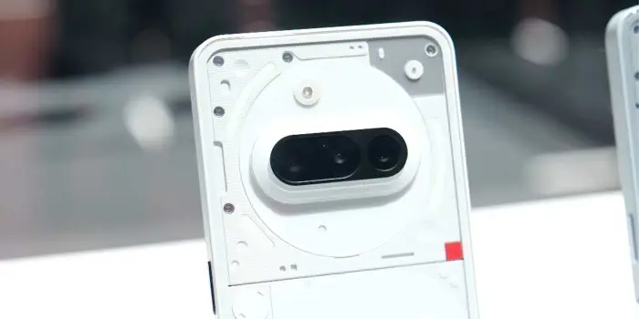 Nothing Phone 3a au MWC 2025