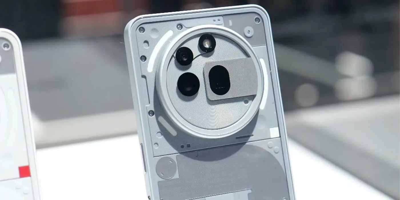 Nothing Phone 3a Pro au MWC 2025