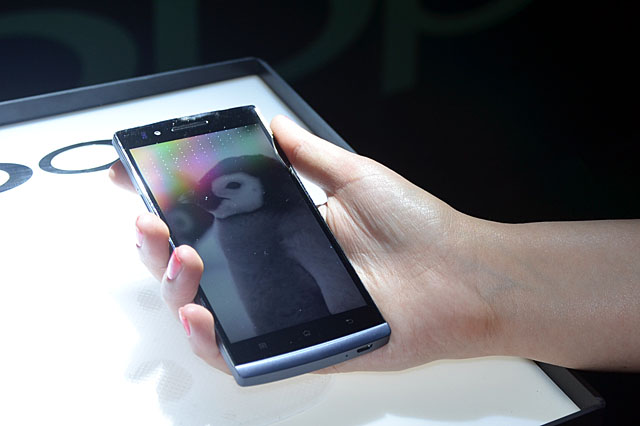 Oppo Find 5 своими глазами-3