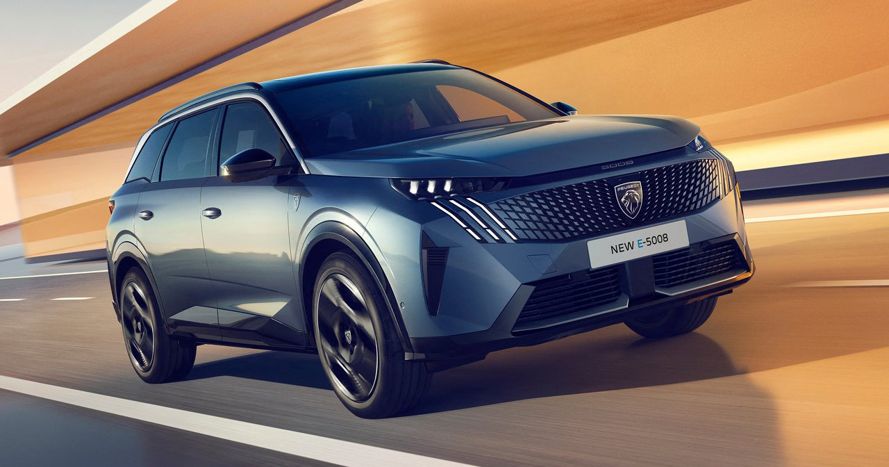 Peugeot E-5008 - an electric crossover vehicle