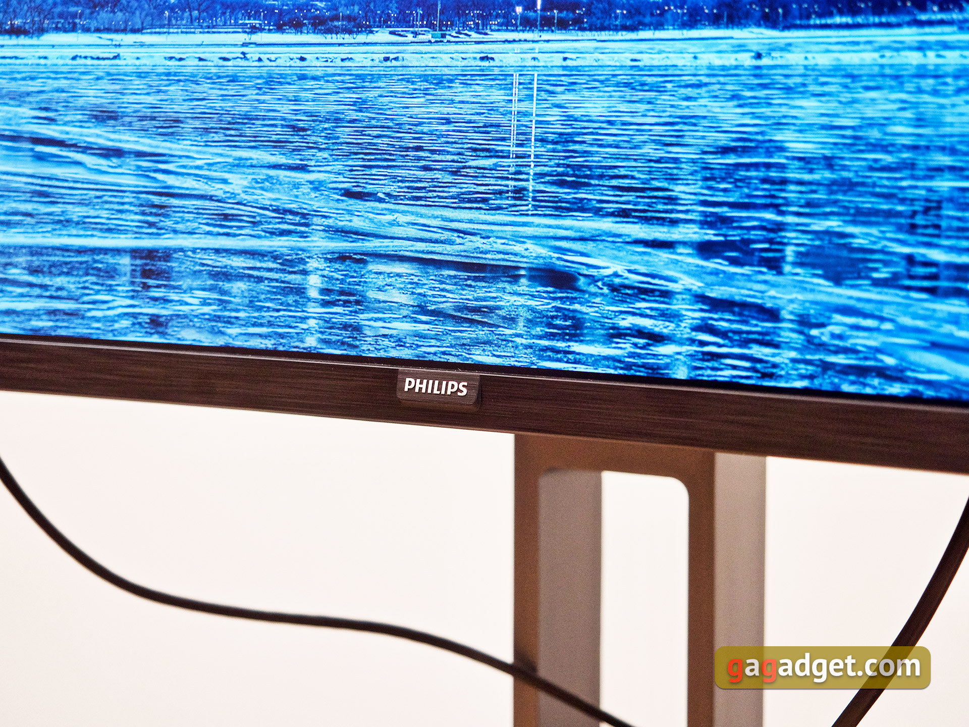 Обзор Philips Brilliance 499P9H: 49-дюймовый монитор-авианосец-9