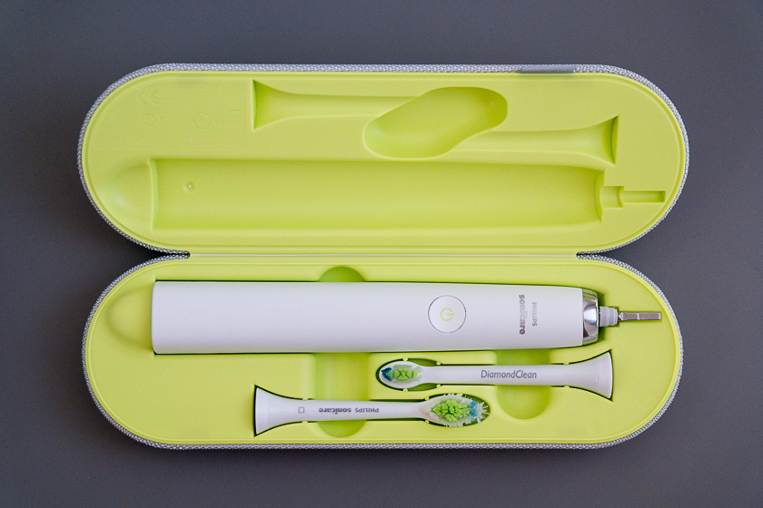 Новые ощущения. Обзор зубной щётки Philips Sonicare DiamondClean-4