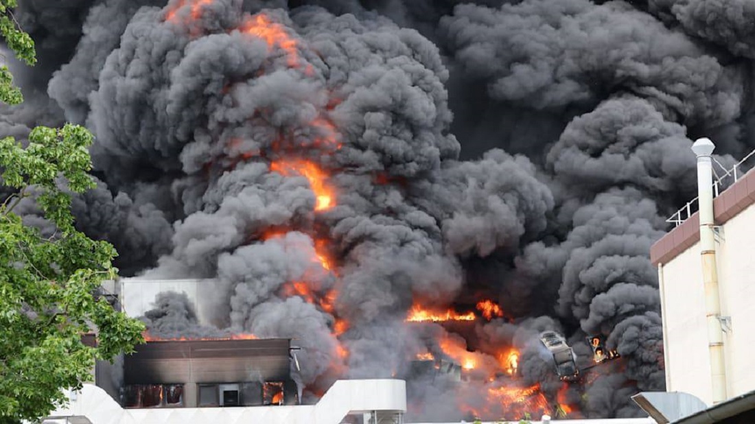 Incendie de grande ampleur à Berlin : l'usine de DMA, qui produit les systèmes de défense aérienne IRIS-T SLM, est en feu