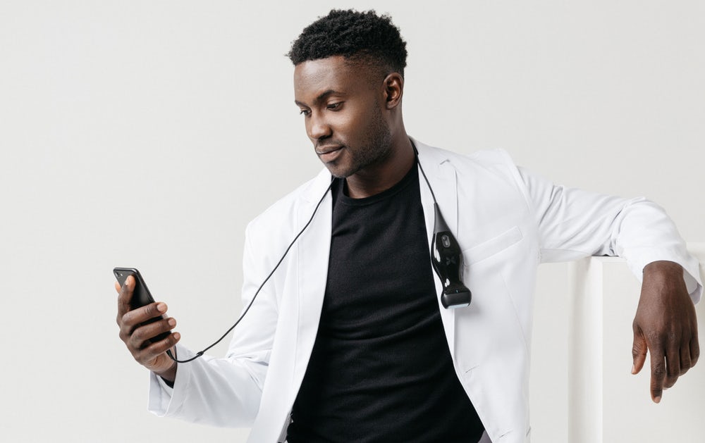 portable-ultrasound-butterfly-iq-4.jpg