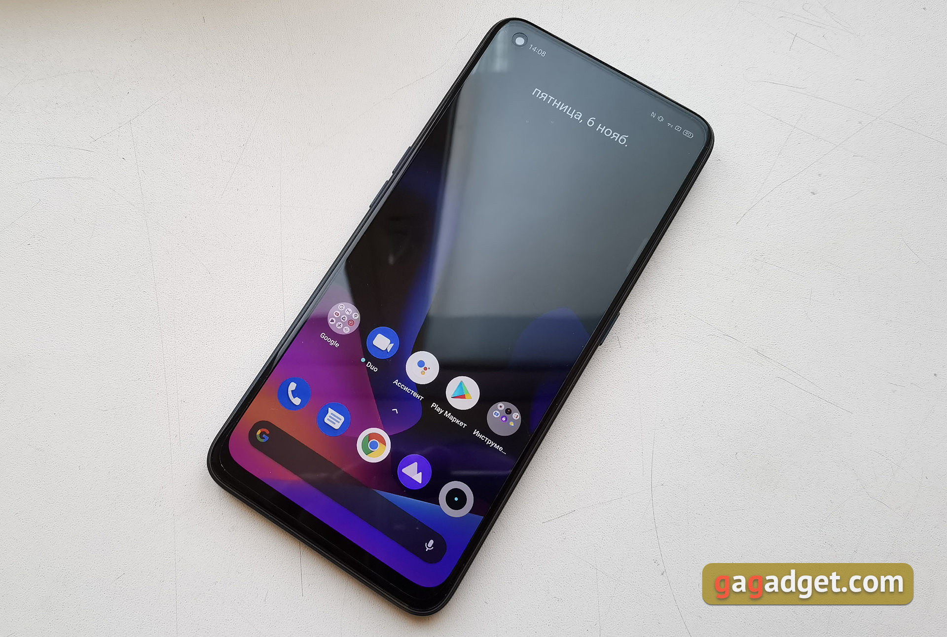 Обзор realme 7 Pro: AMOLED-дисплей, Snapdragon, NFC и молниеносная зарядка-16