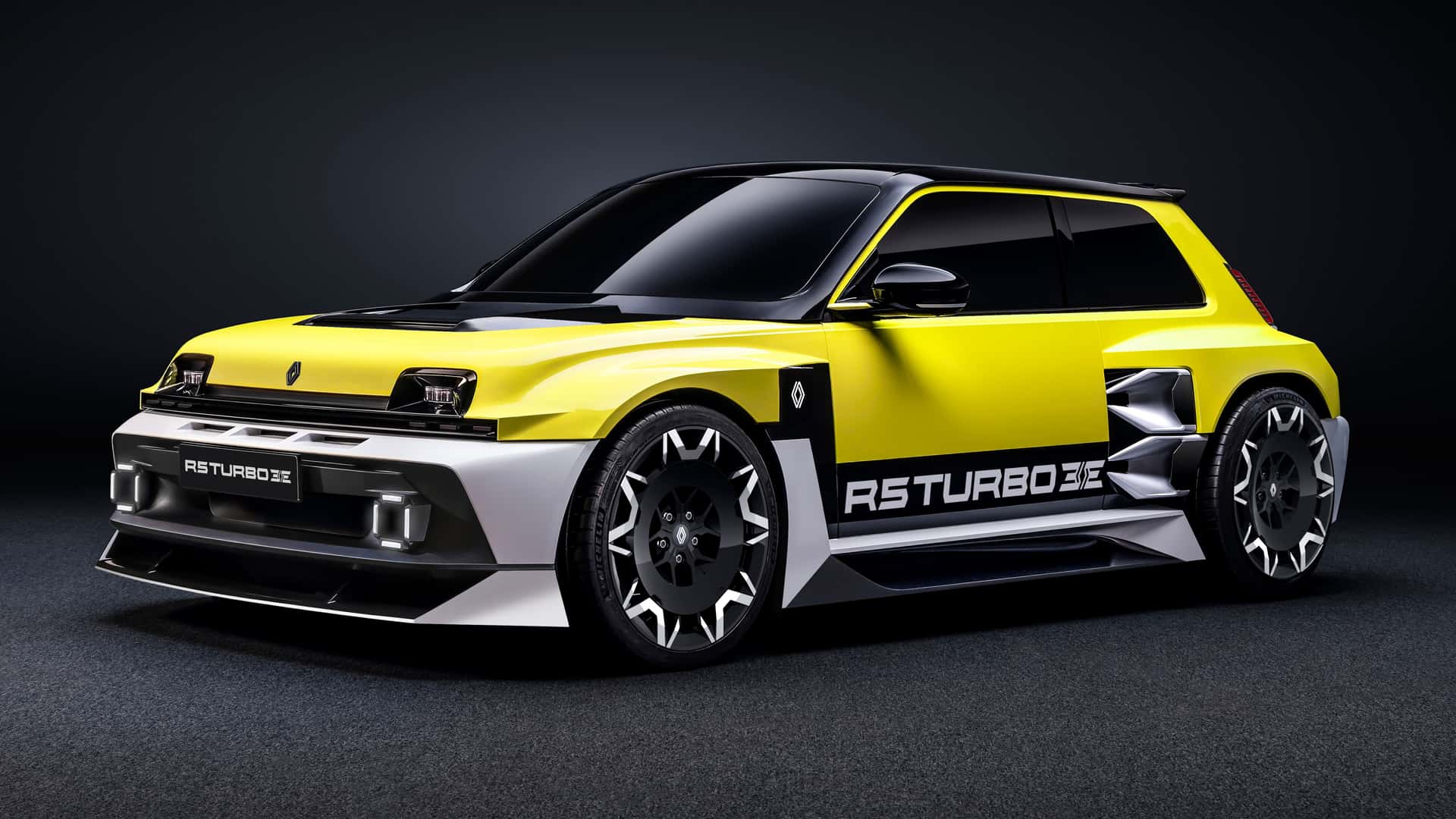 Салон Renault 5 Turbo 3E