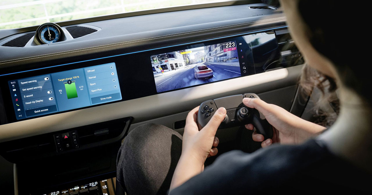 AirConsole in Porsche Macan Electric