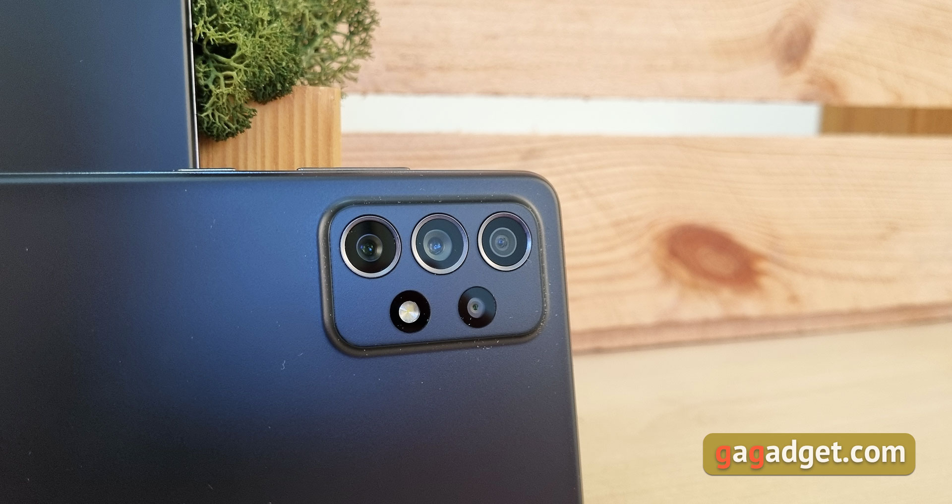 Обзор Samsung Galaxy A72 и Galaxy A52: средний класс с флагманскими замашками-358