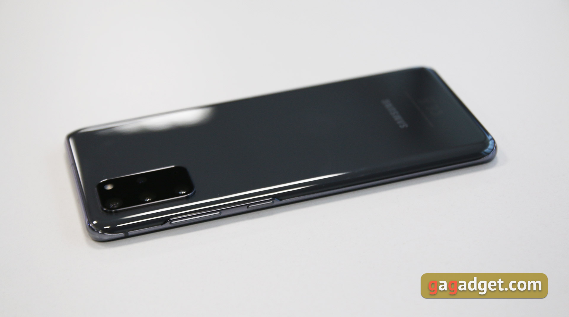 Космічний зум та швидкі екрани: Samsung Galaxy S20, Galaxy S20 Plus та Galaxy S20 Ultra своїми очима-18