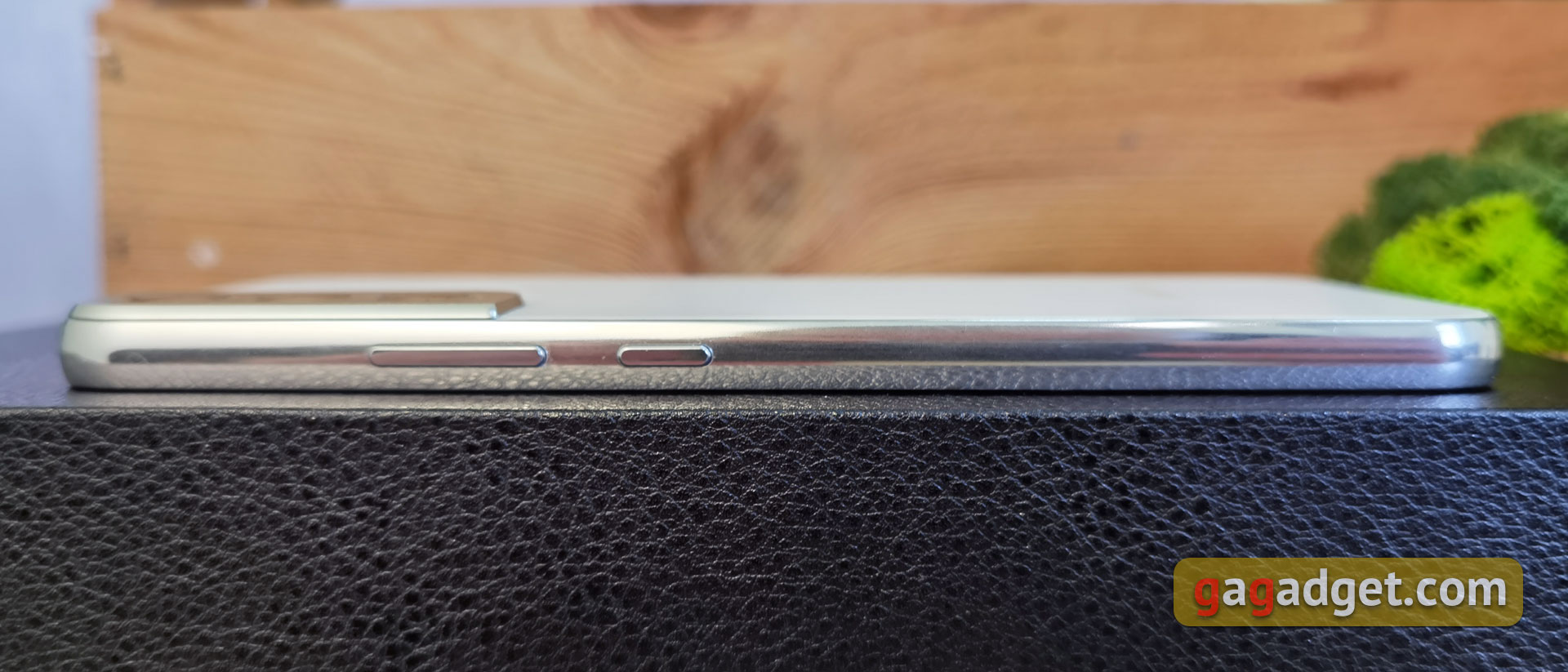 Огляд Samsung Galaxy S22 та Galaxy S22+: універсальні флагмани-6