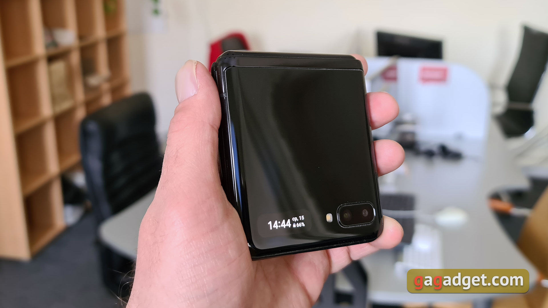 Обзор Samsung Galaxy Z Flip: раскладушки возвращаются с гибкими дисплеями-4