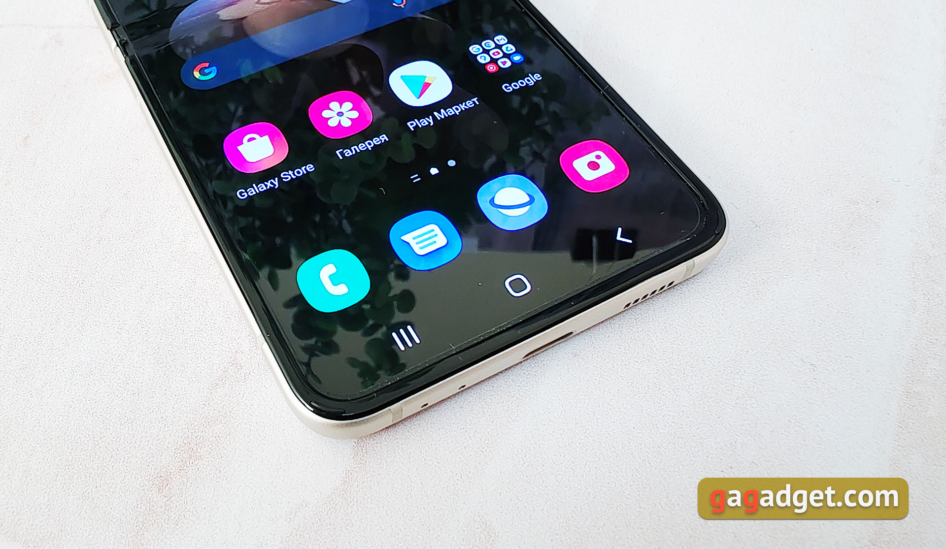 Samsung Galaxy Z Flip3 review: best foldable smartphone of the year-9