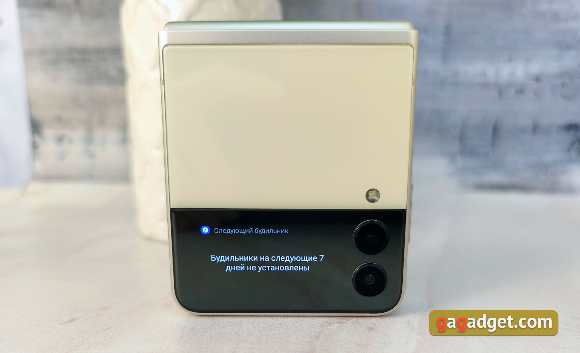 Samsung Galaxy Z Flip3 review: best foldable smartphone of the year-21