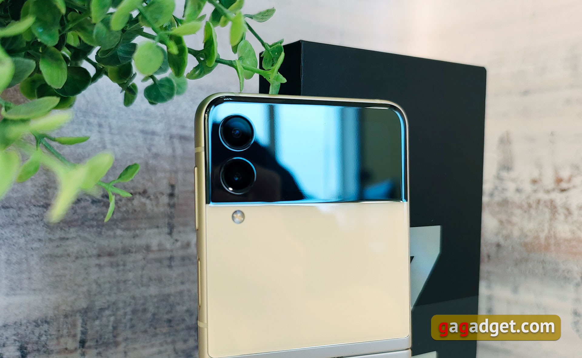 Samsung Galaxy Z Flip3 review: best foldable smartphone of the year-206