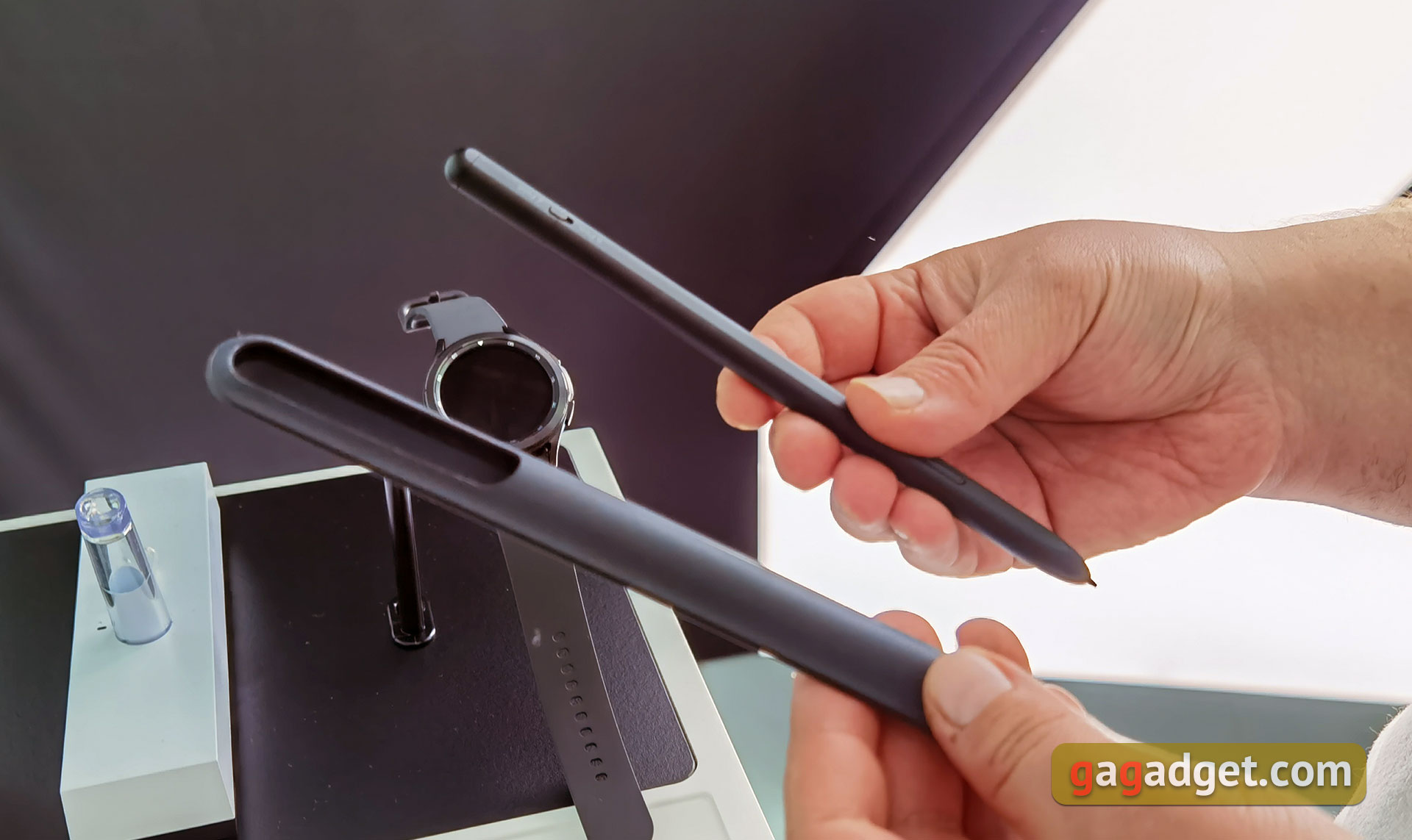 Samsung Galaxy Z Fold3, Galaxy Z Flip3 і інші новинки Galaxy Unpacked дві тисячі двадцять одна своїми очима-13