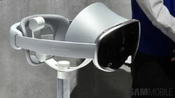 Details of the Project Moohan headset