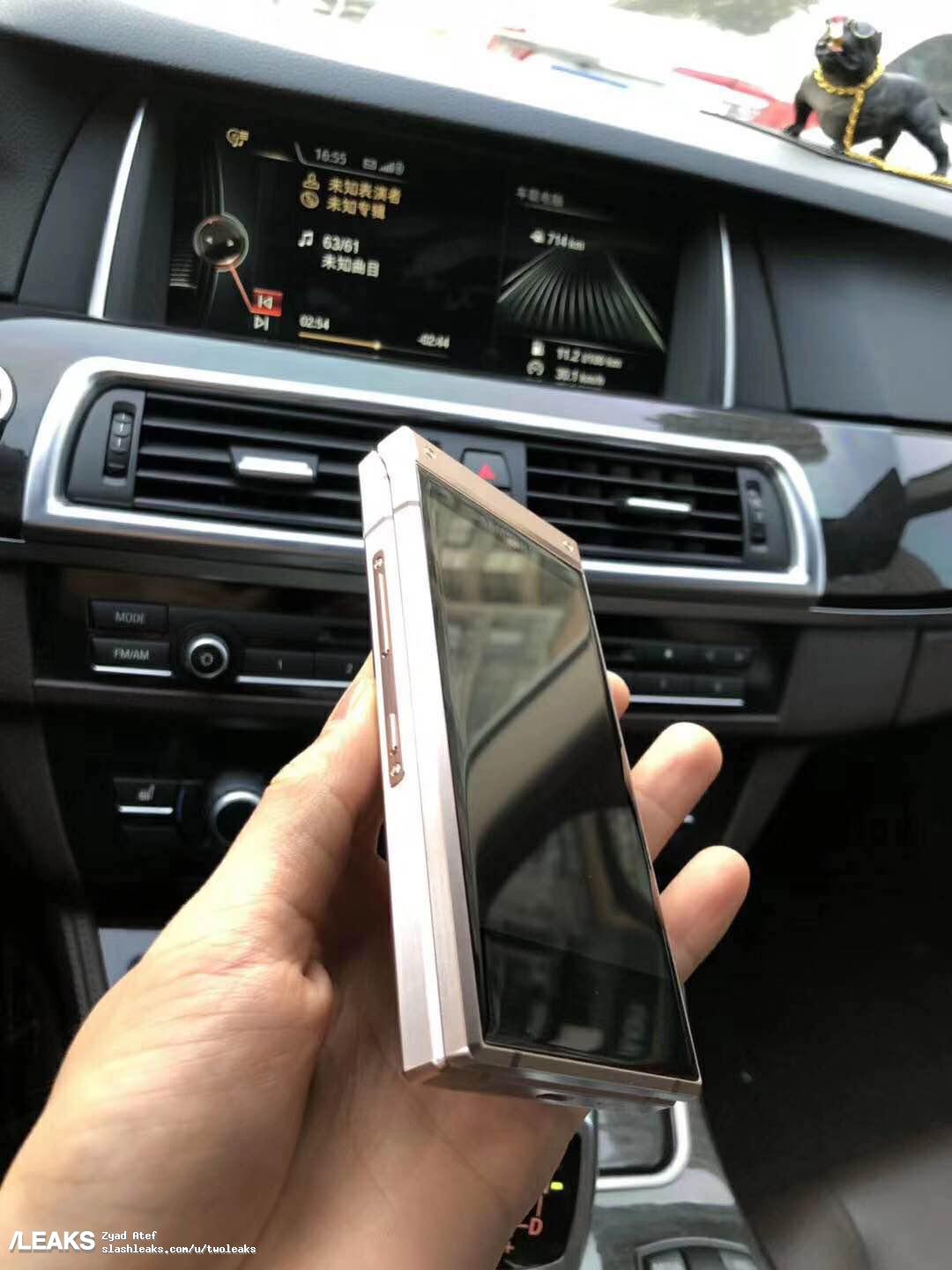 samsung_w2019_live_6.jpg