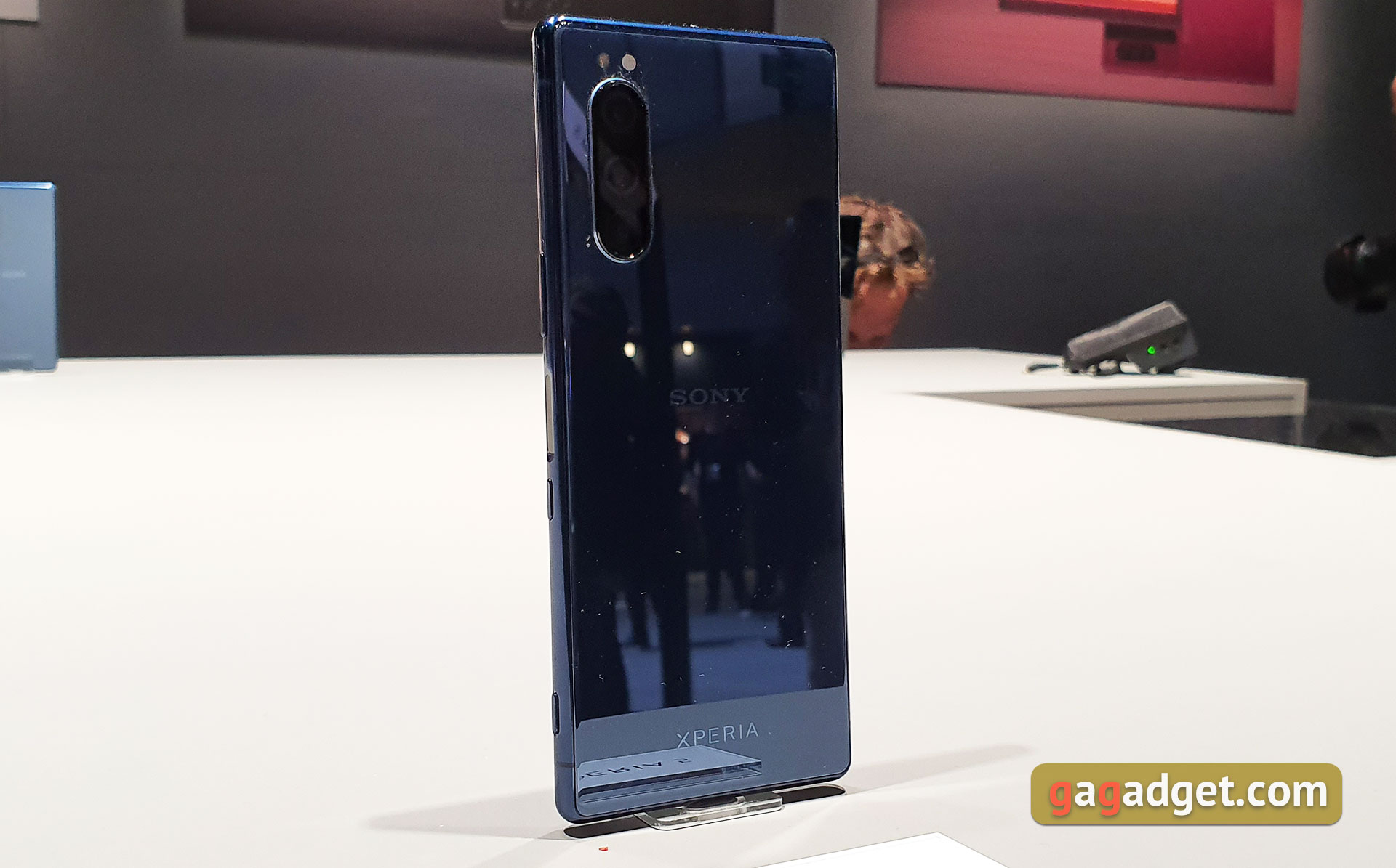 IFA 2019: перше знайомство зі зменшеним флагманом Sony Xperia 5-11
