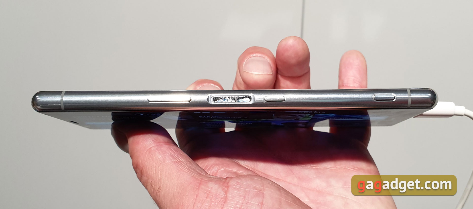 IFA 2019: перше знайомство зі зменшеним флагманом Sony Xperia 5-5