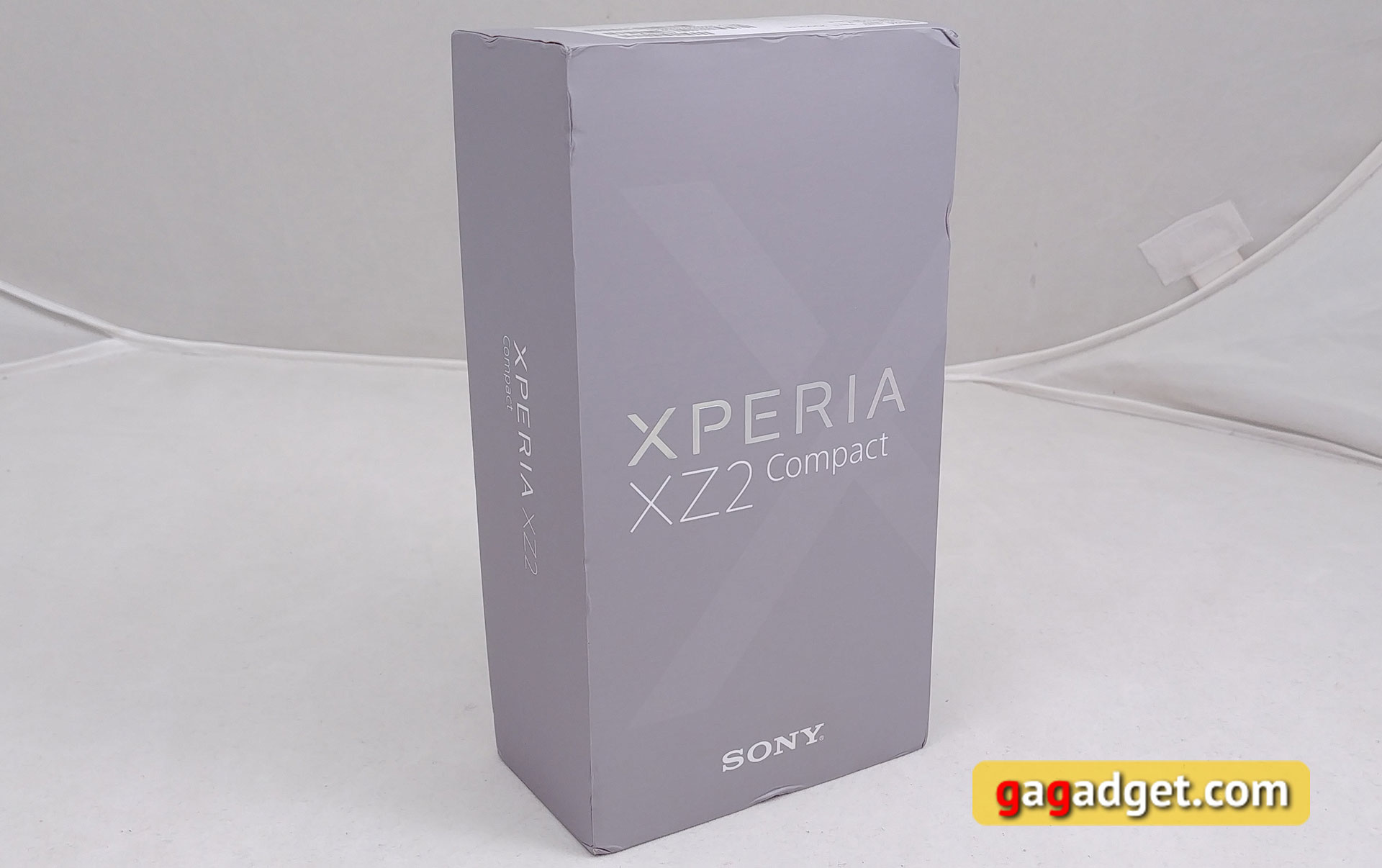 sony-xperia-xz2-compact-03.jpg