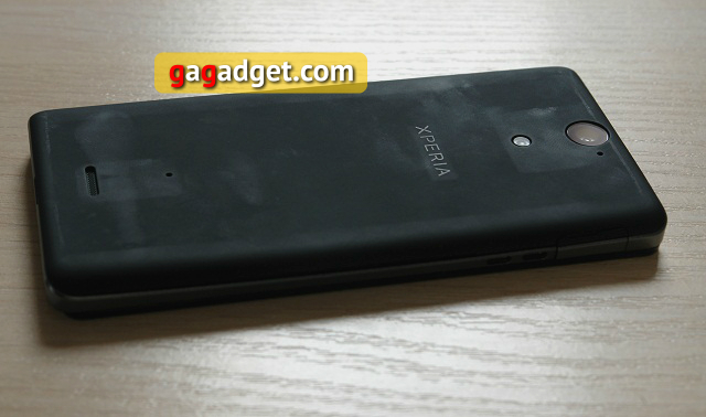 Обзор Sony XPERIA V: субфлагман со степенью-4