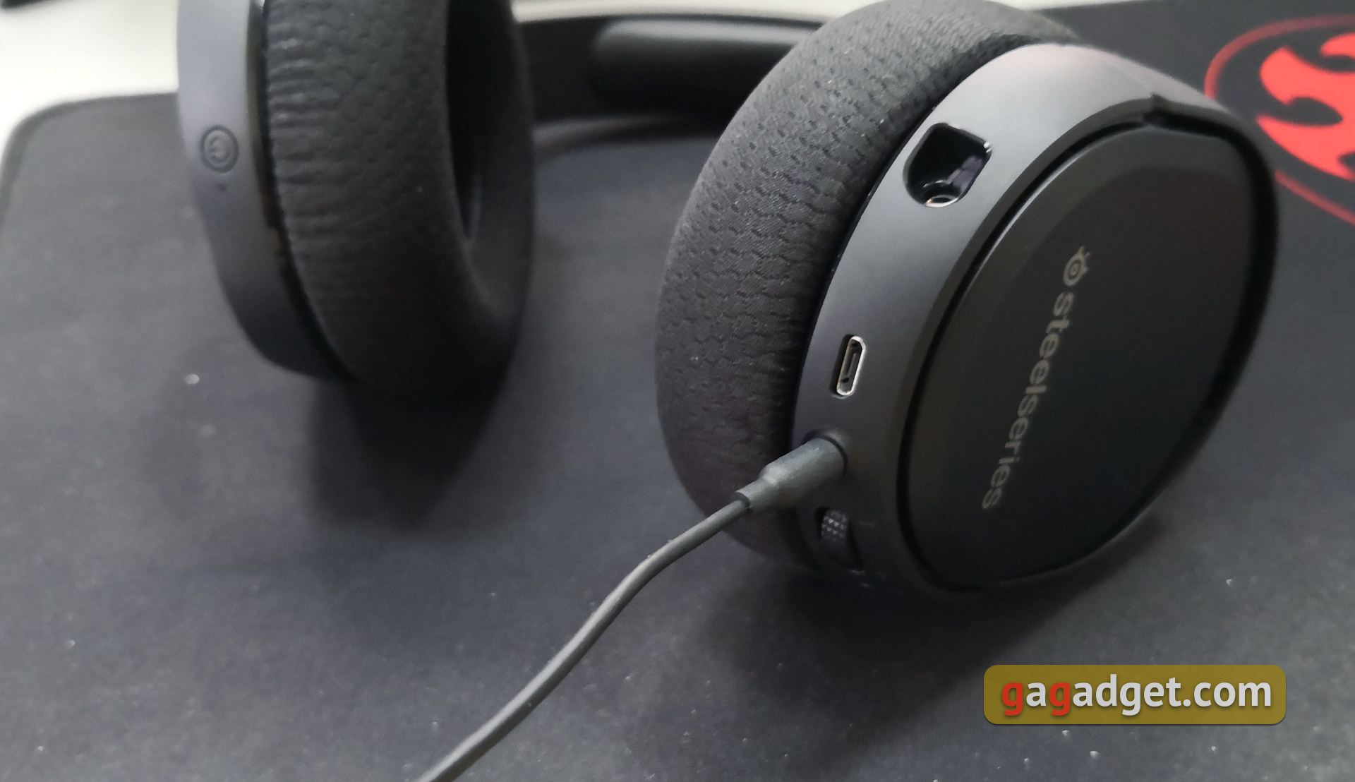 Обзор SteelSeries Arctis 1 Wireless: беспроводная игровая гарнитура для всех платформ-29