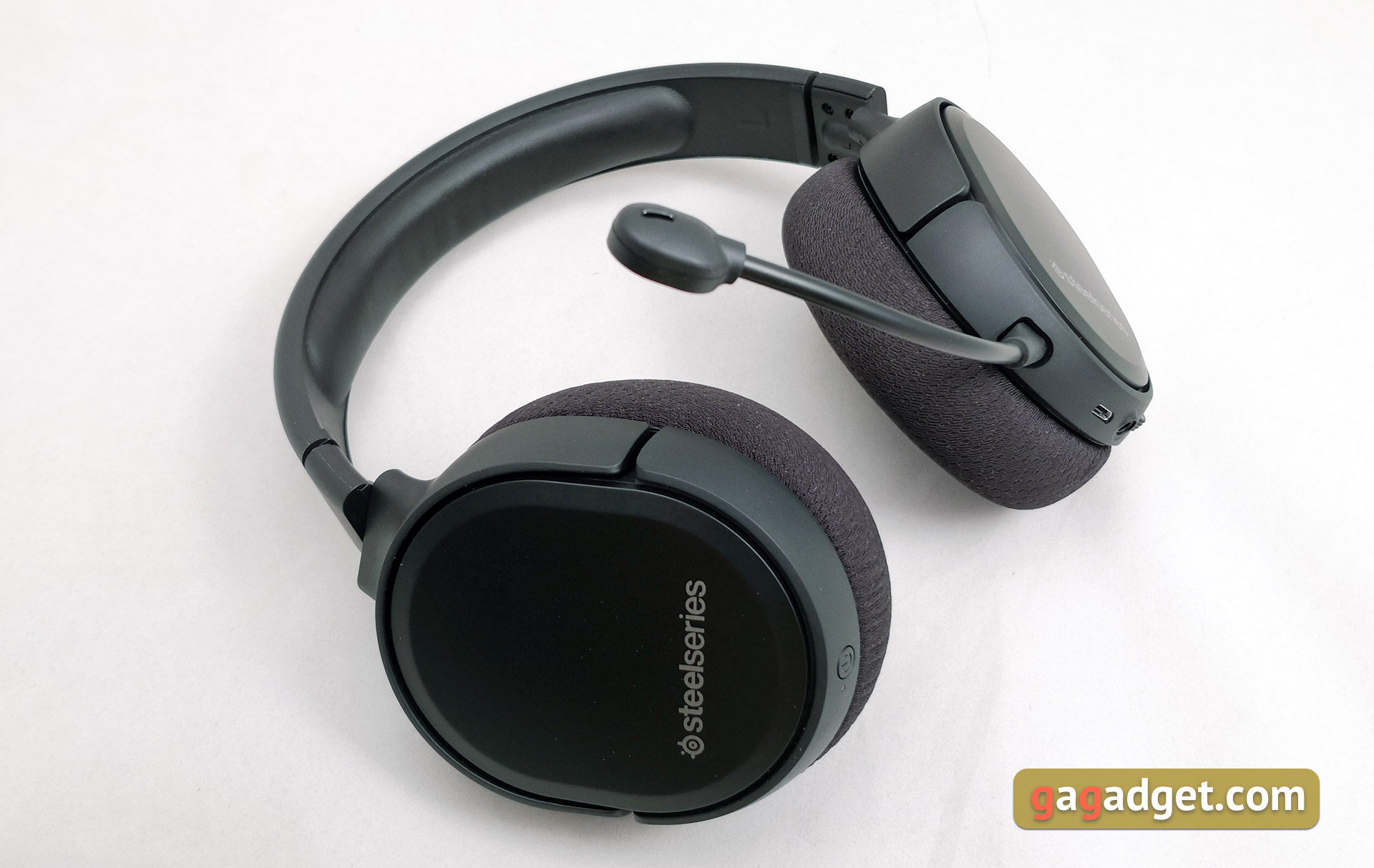 Обзор SteelSeries Arctis 1 Wireless: беспроводная игровая гарнитура для всех платформ-32