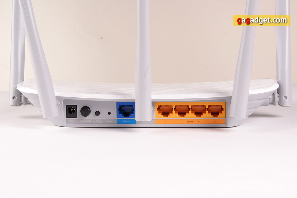 Коммуникационные порты TP-Link Archer C60