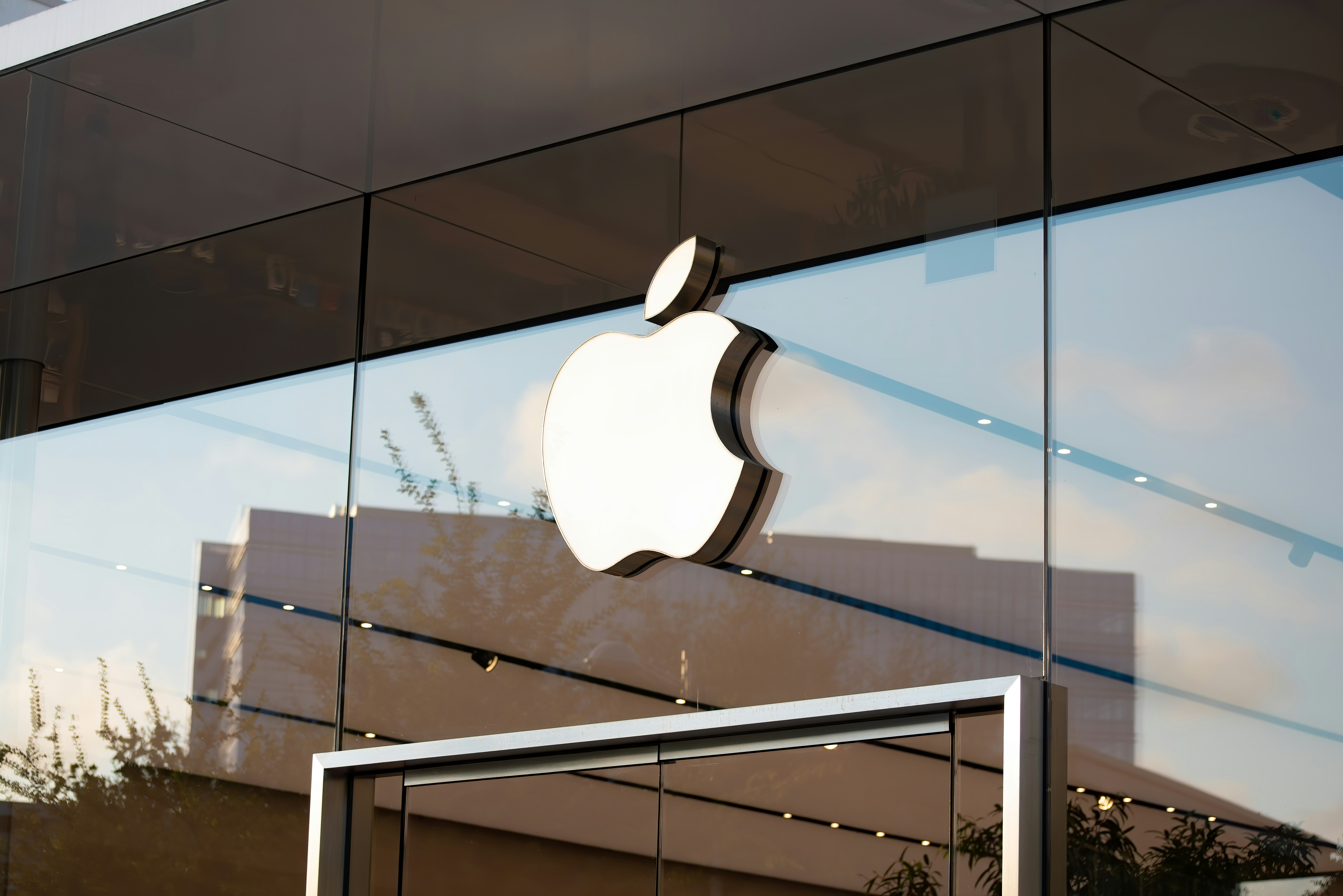 Apple développe un outil de génération de code IA pour concurrencer GitHub Copilot