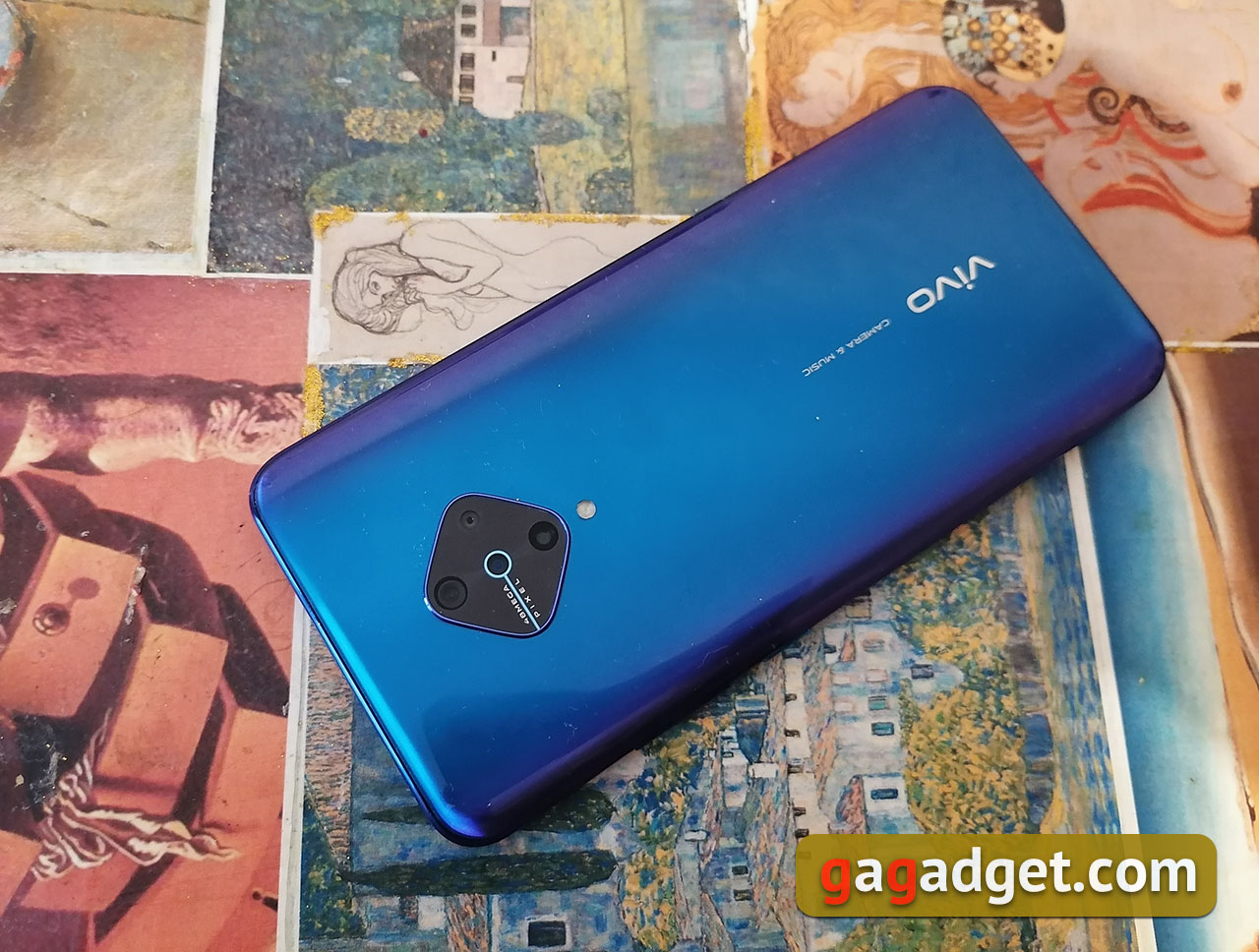 Обзор vivo V17: конкуренты, подвигайтесь!-2