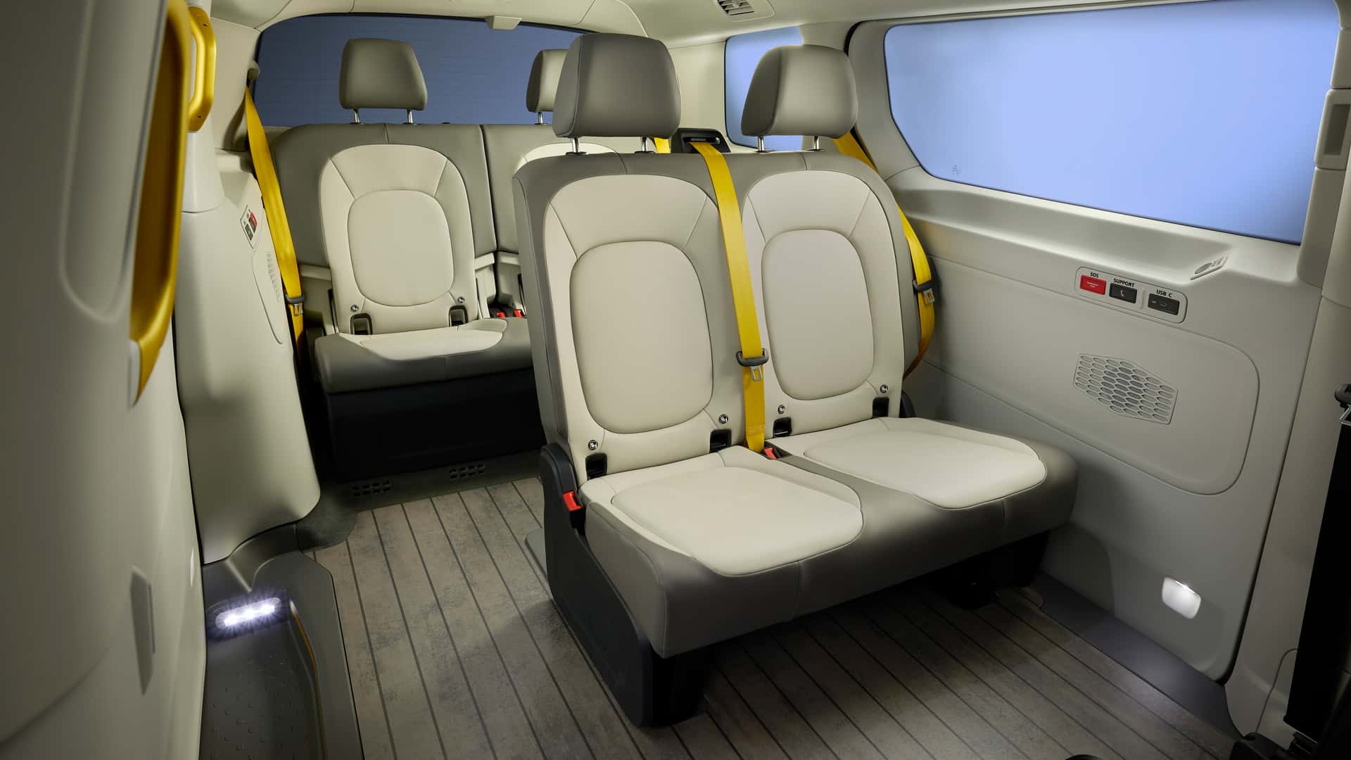 Носова частина Volkswagen ID. Buzz AD