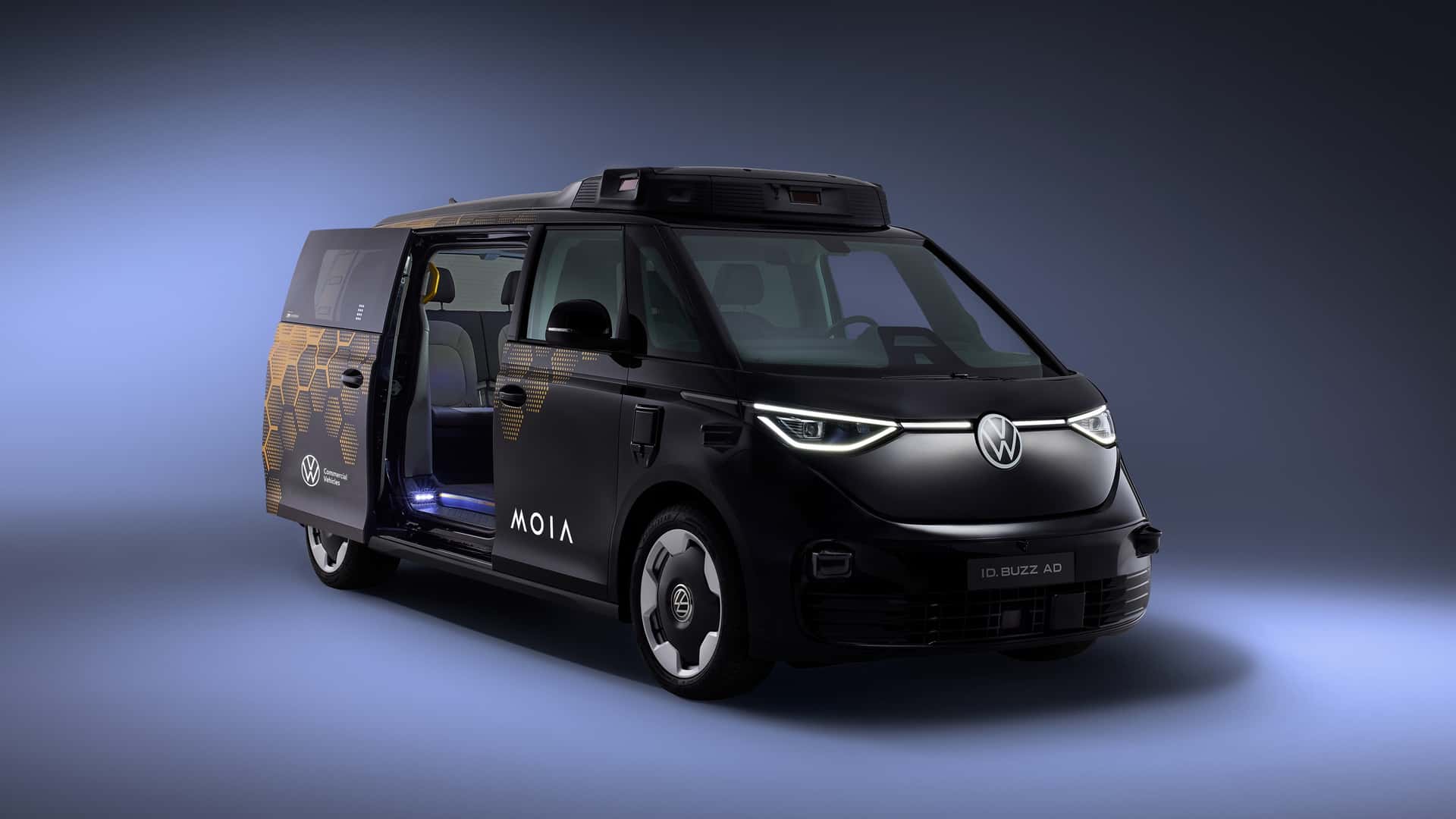 Електричний мікроавтобус Volkswagen ID. Buzz AD