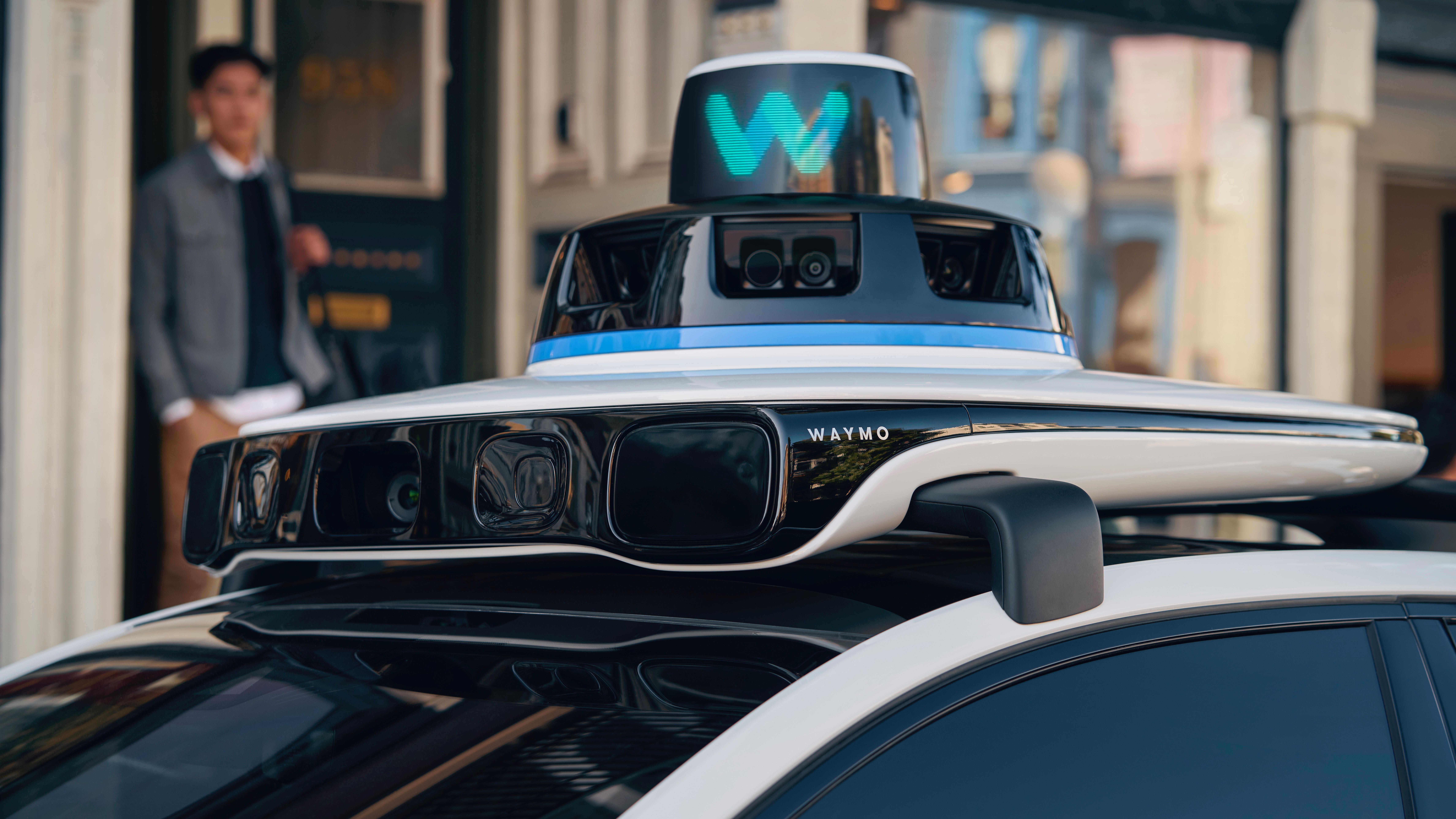 Waymo начинает тестирование роботакси в Атланте
