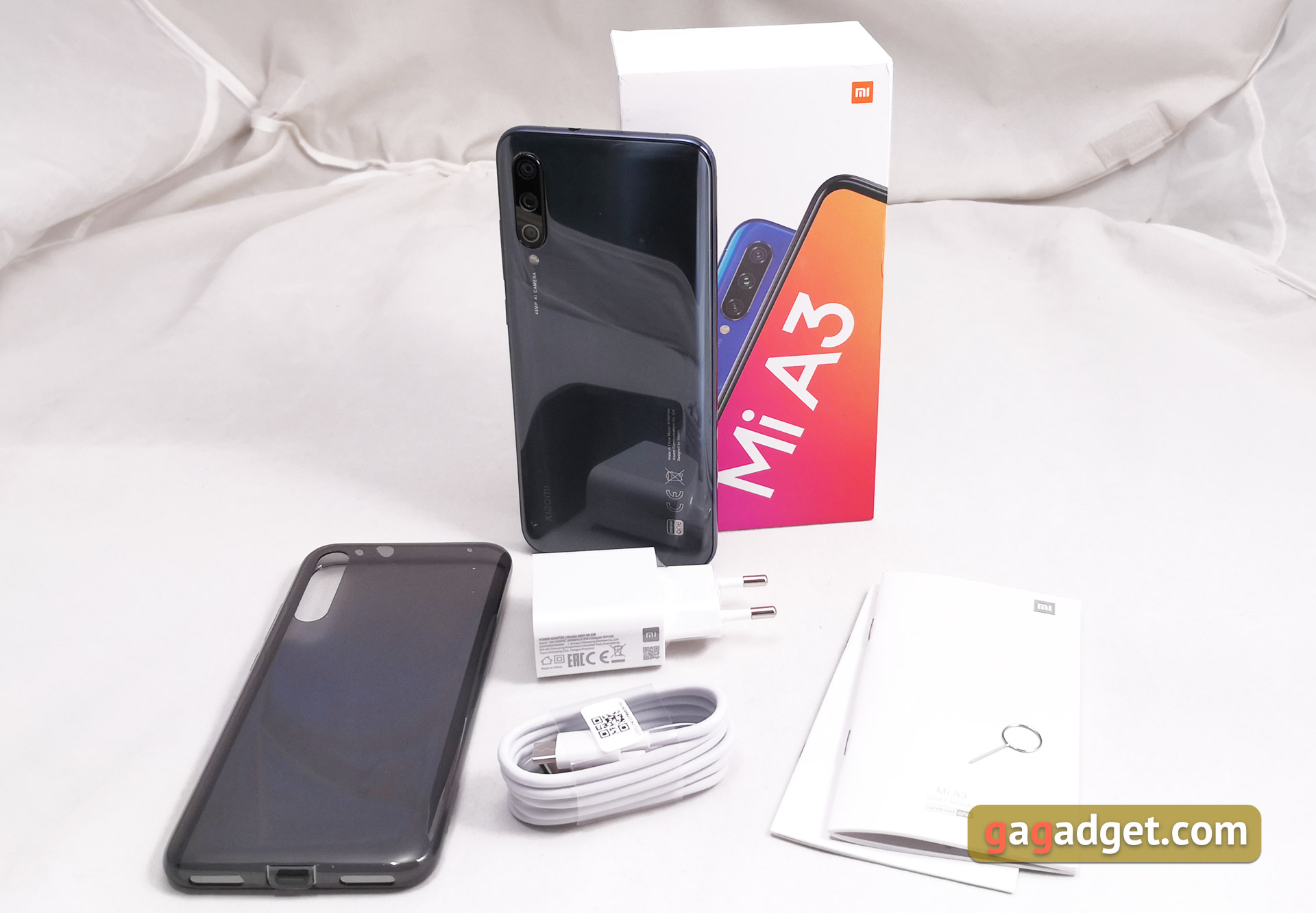 Огляд Xiaomi Mi A3: кращий у своєму класі смартфон на Android One, але без NFC-4