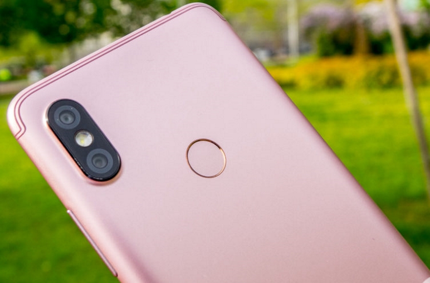 xiaomi-redmi-S2-1.jpg