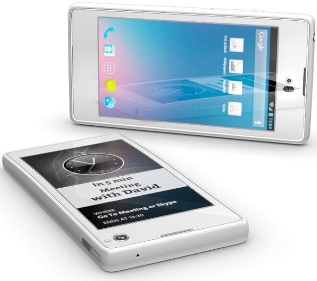 Продажи смартфона YotaPhone с двумя дисплеями запланированы на вторую половину 2013 года