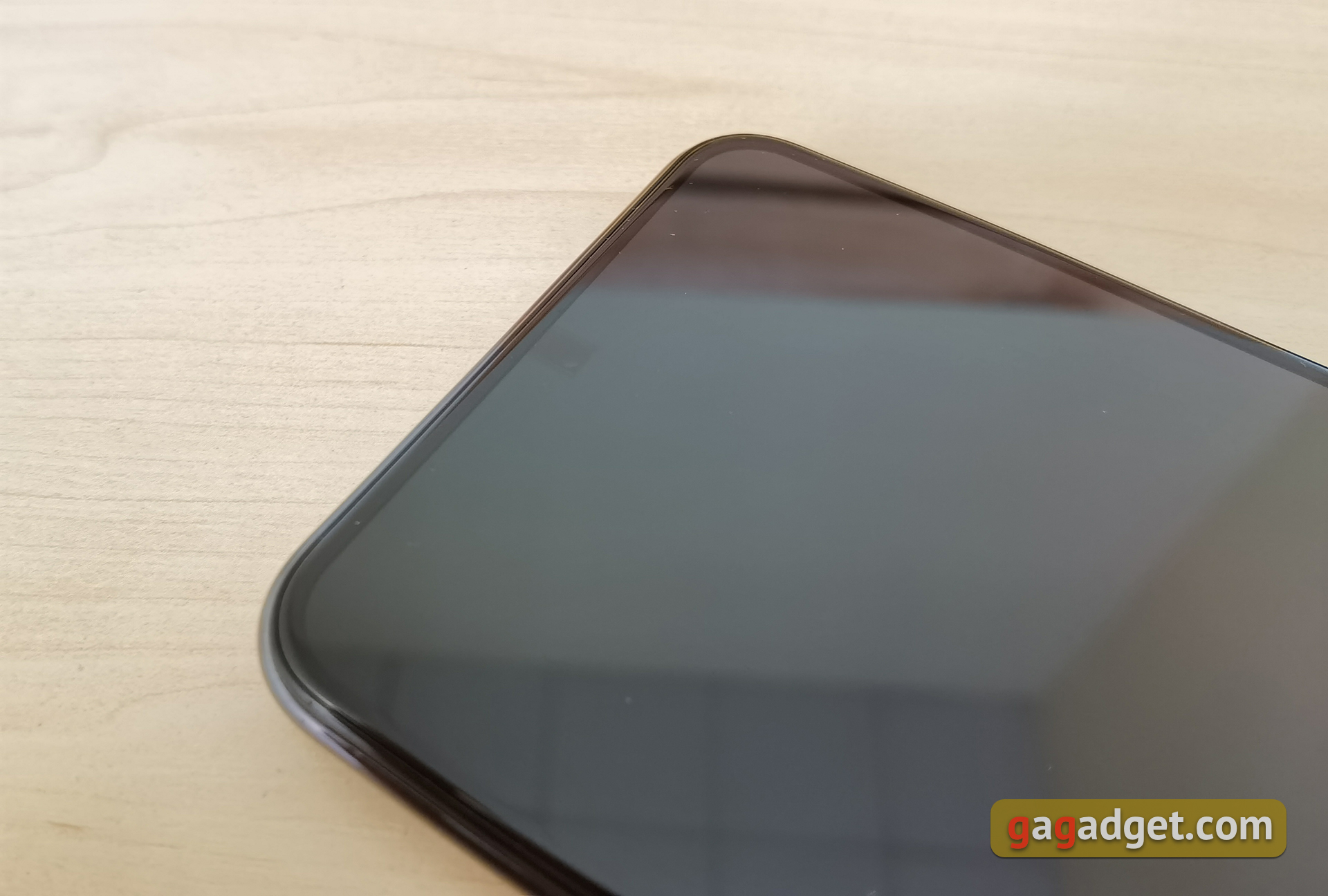 Как работает камера под экраном: объясняем на примере ZTE Axon 20 5G-11