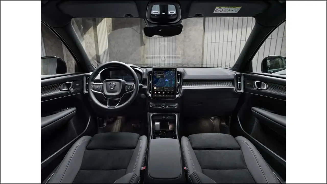 Оновлений інтерфейс сенсорного екрану Volvo EX40