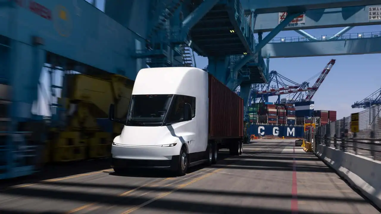 Профіль Tesla Semi