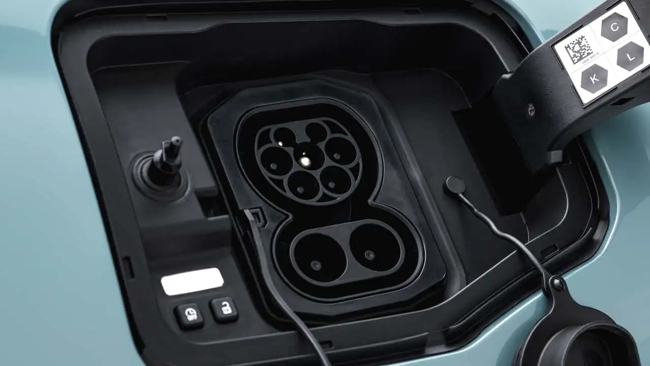 Dacia Spring 2026 минимализм