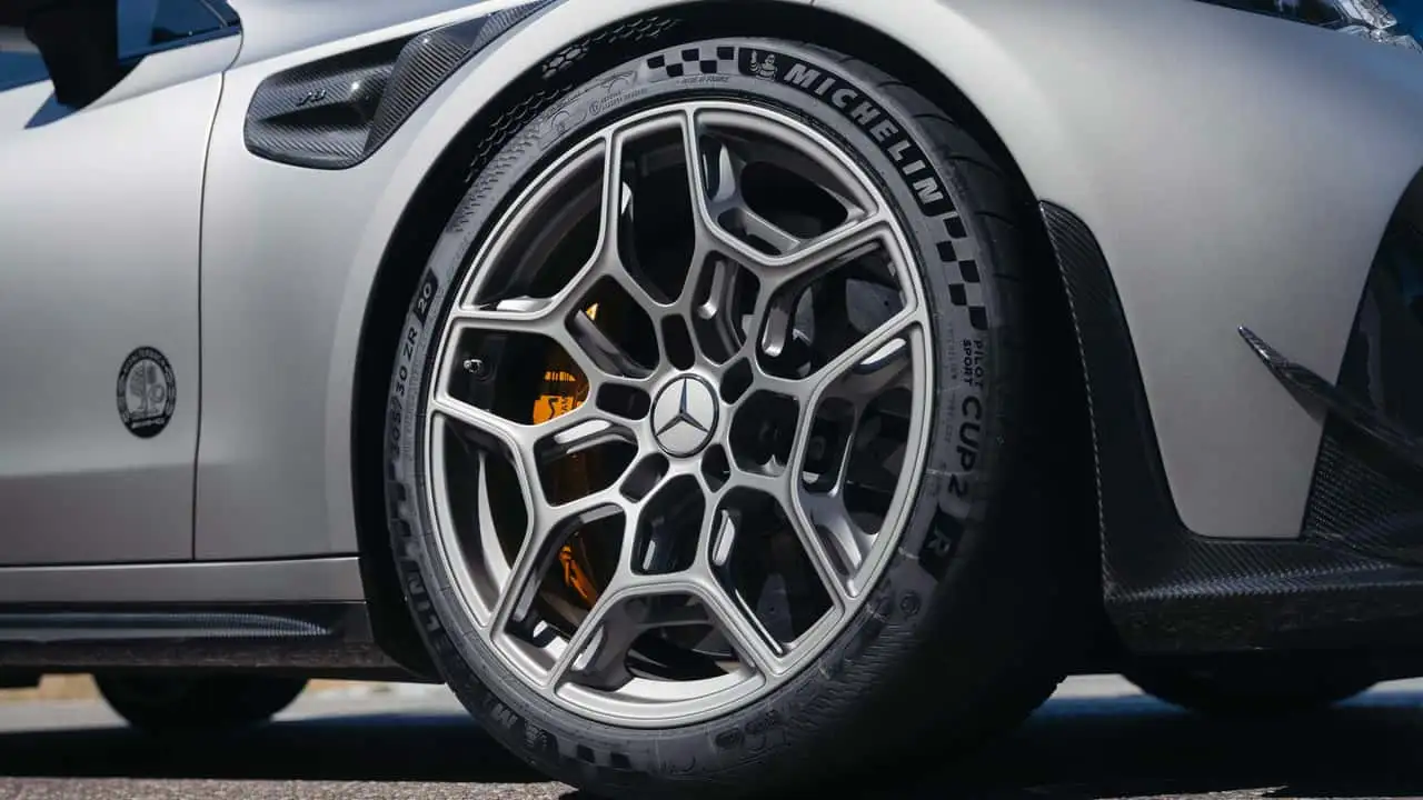 Двигун Mercedes-AMG CLE 646