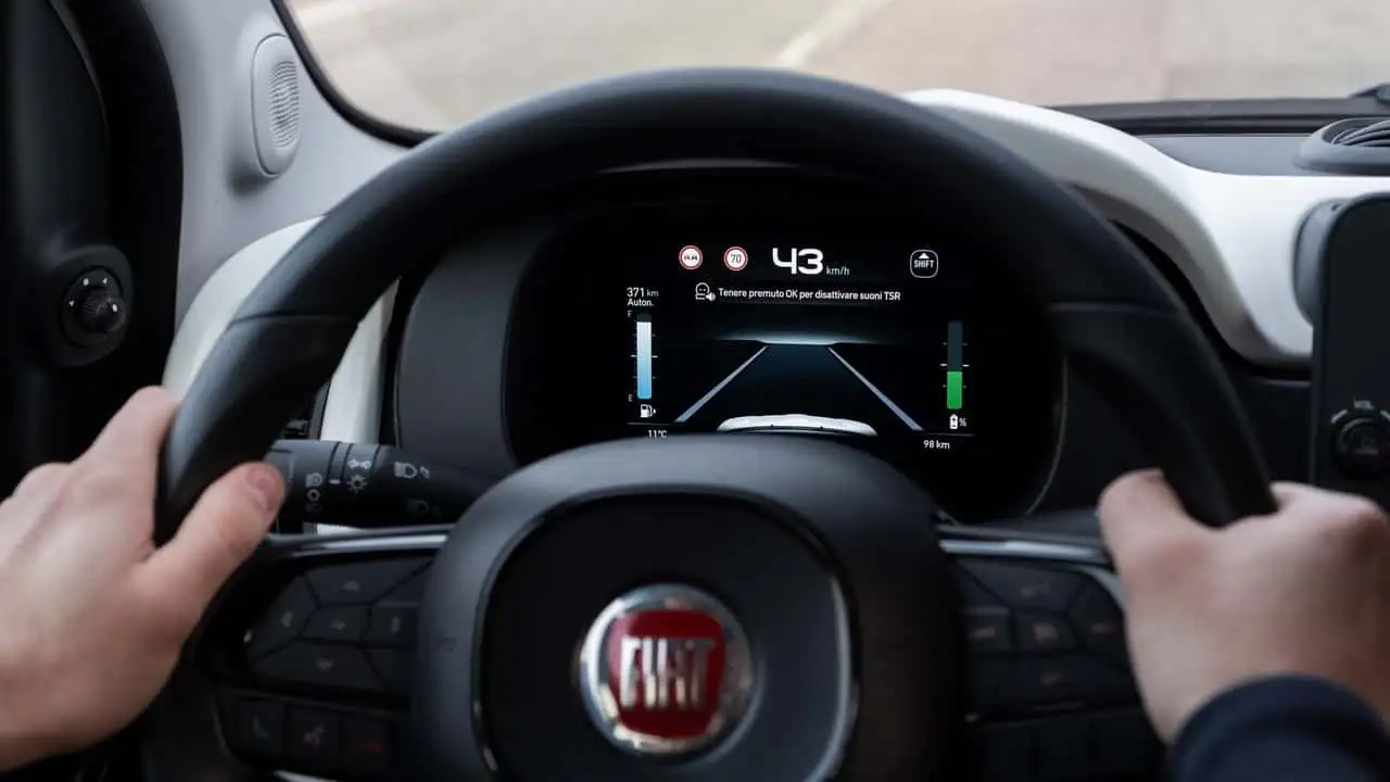 Боковий вигляд Fiat Grande Panda