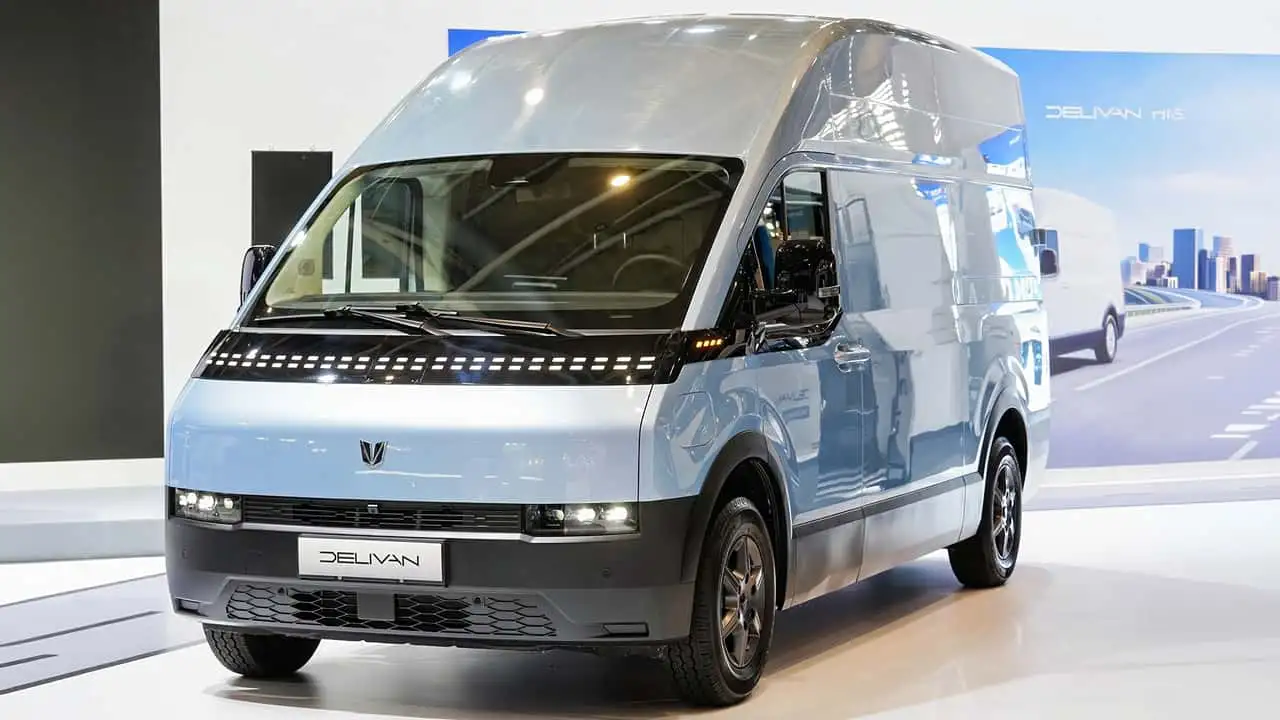 Delivan у міських умовах під час демонстрації