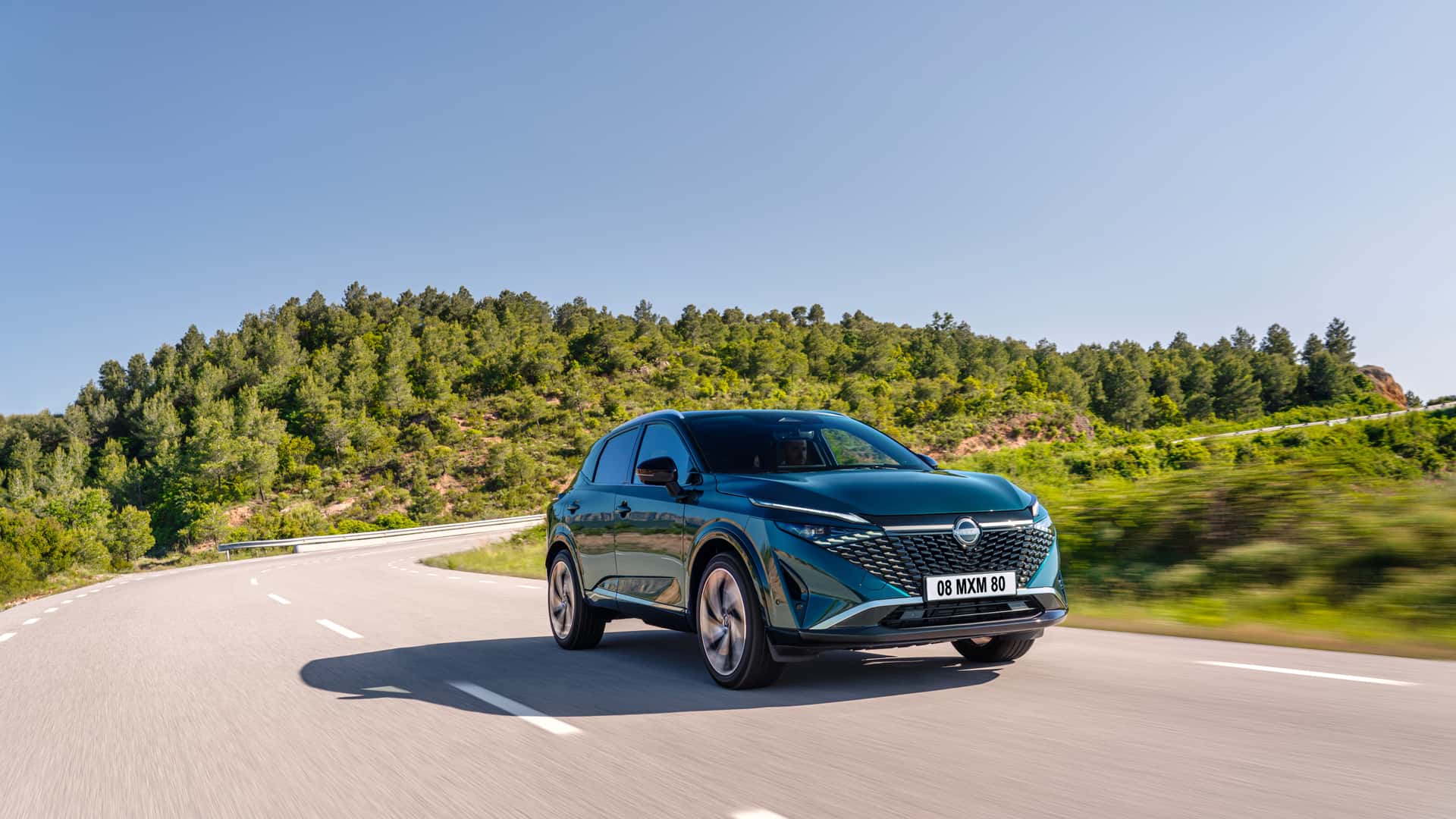 Nissan Qashqai під час нічного відпочинку