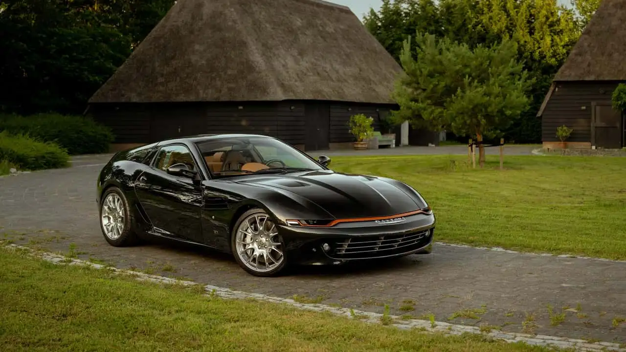 Ferrari 599 GTB Fiorano 2009, вид спереду