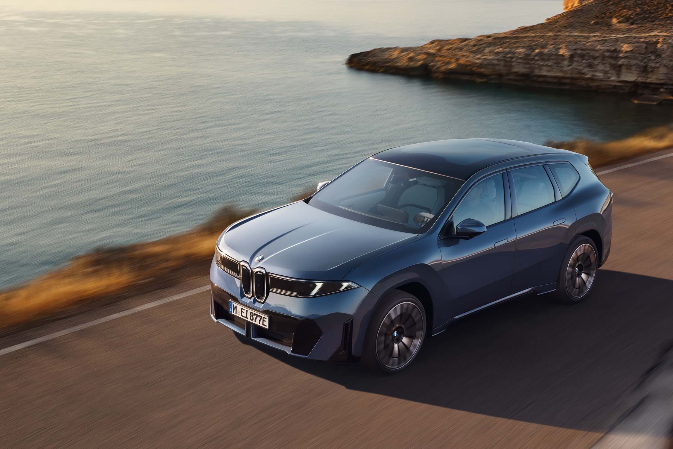 Кросовер BMW iX3 Long-Wheelbase