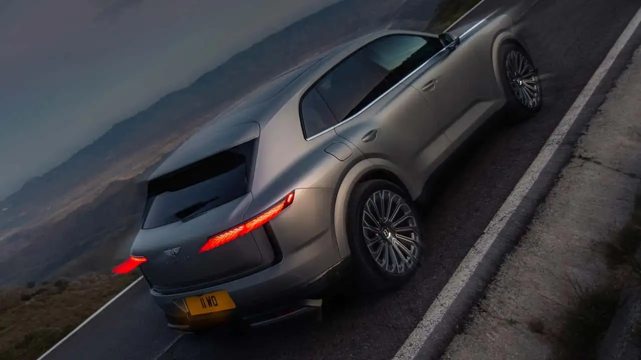 Bentley Torcal яркий дизайн